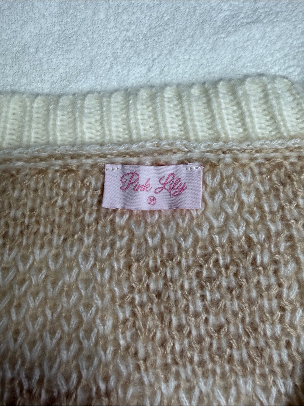 Pink Lily Multi Color Checker V-Neck Knit Oversized Sweater Size Medium - Picture 4 of 11